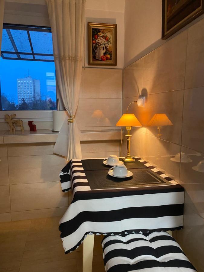Studio Panoramic With Balcony And Parcul Unirii View Alba Iulia Exterior photo